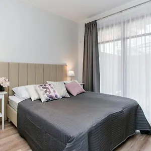 Vanilla Rentyear Apartament